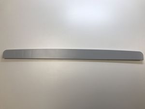 130. Plastgavel För Front.