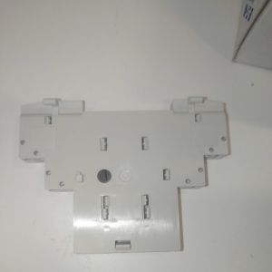 025. Help Contact Block (for PKZM0)