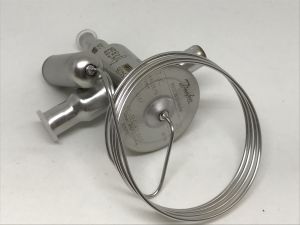048. Expansion valve F360